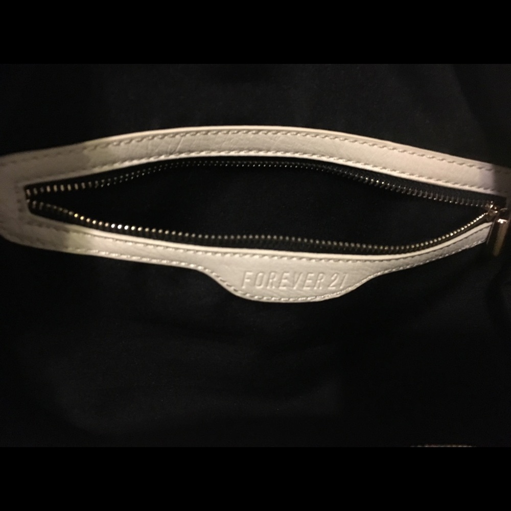 Duffel bag - Picture 4 of 5